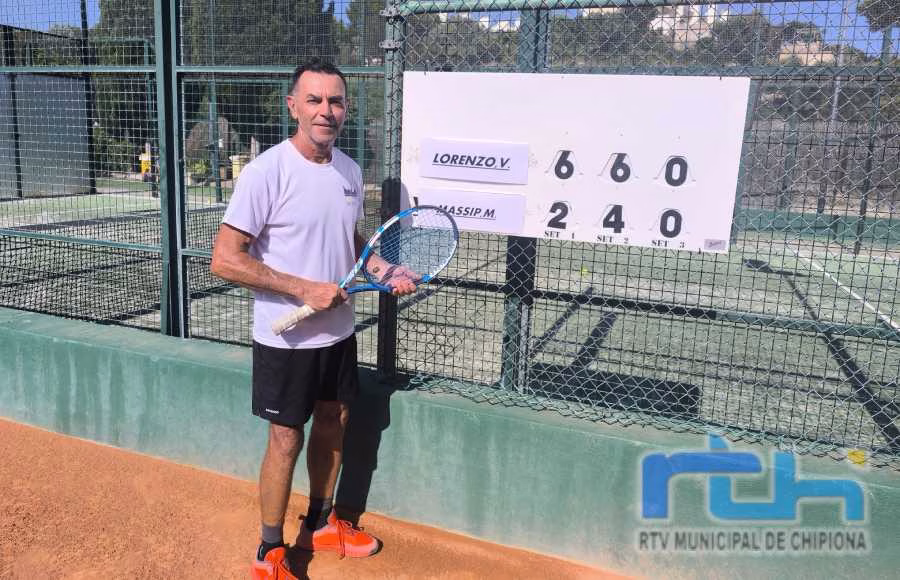 El chipionero Manuel Massip satisfecho de su nueva participación en un campeonato de España de tenis de veteranos