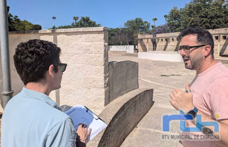 Fiestas inicia los trabajos para la redacción del proyecto para la renovación del auditorio del parque Blas Infante