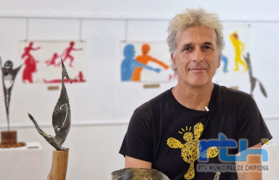 “Me he dejado llevar”, afirma Alfredo Zarazaga sobre la muestra ‘Disfrutando’ con la que vuelve a la sala Espacio Vacío