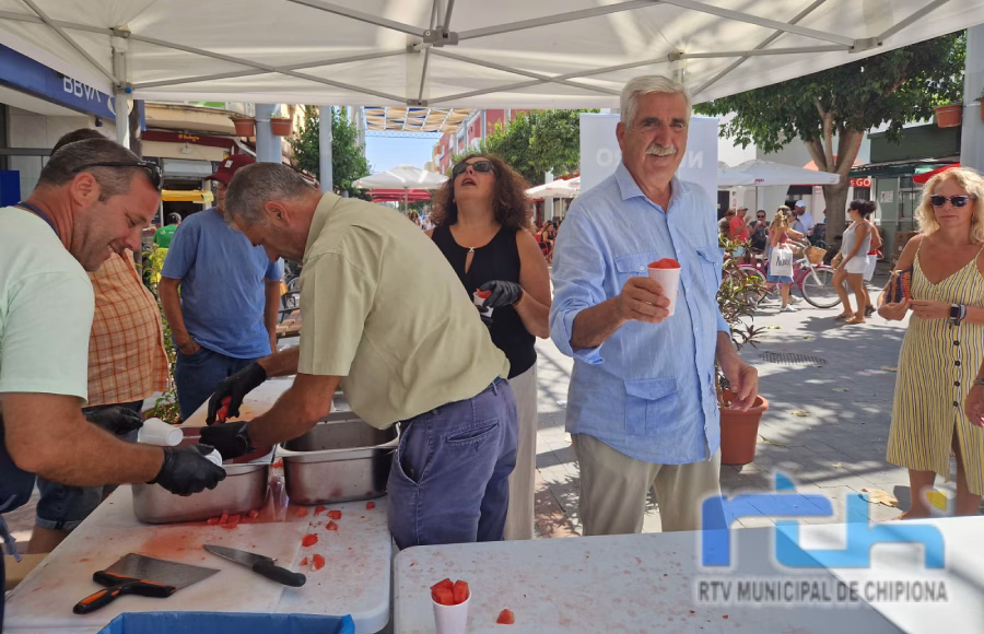 La segunda degustación de la iniciativa ‘Chipiona Cultiva Sabor’ ha estado hoy dedicada a la sandía