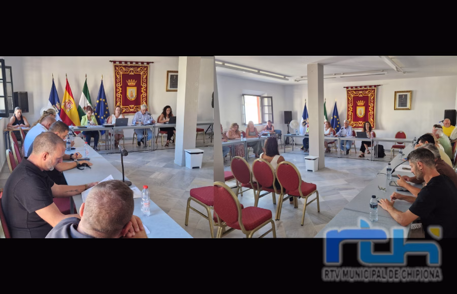 La Corporación acuerda solicitar que Chipiona sea declarado municipio de alta afluencia turística