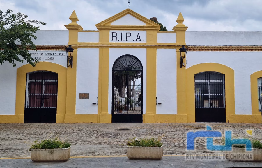 El cementerio de San José amplía su horario en los días previos a la celebración del Día de los Difuntos