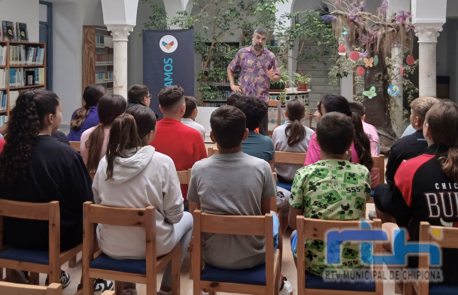 Comienza en Chipiona un ciclo de cuentacuentos para conmemorar el Día de las Bibliotecas
