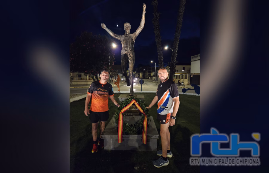 Emotivo homenaje a Paco Guisado en la rotonda de los corredores en el sexto aniversario de su fallecimiento