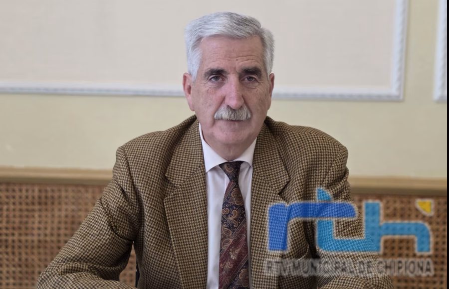 Luis Mario Aparcero informa de un Bando que prohíbe los elementos pirotécnicos durante la Navidad en Chipiona