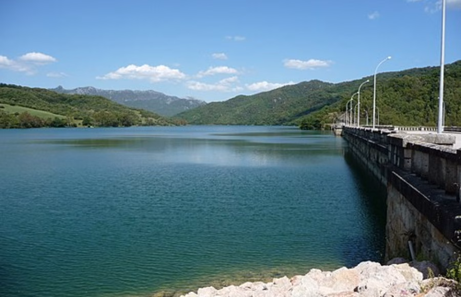 El embalse que abastece a Chipiona abrió ayer sus compuertas al encontrarse al 91 %