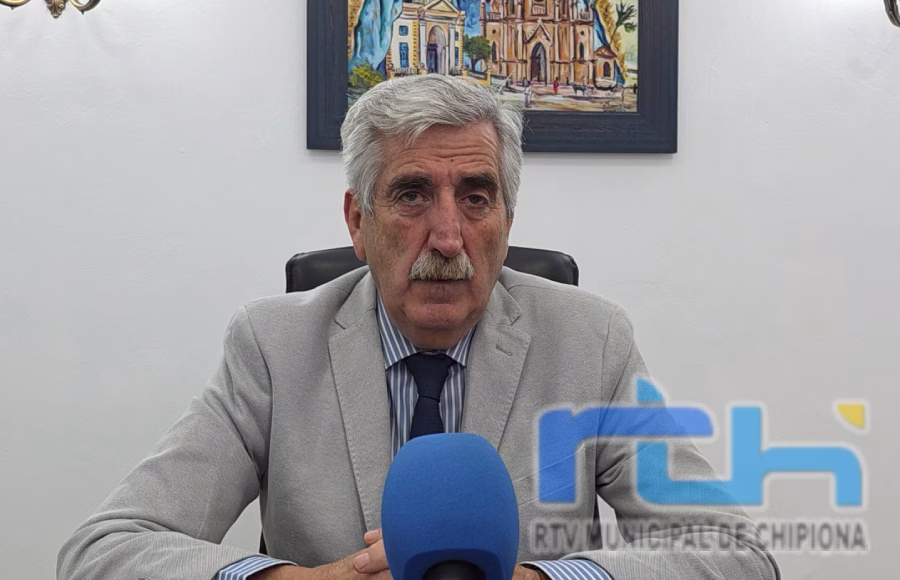 El alcalde de Chipiona anuncia la próxima puesta en marcha del punto limpio de Costa Ballena