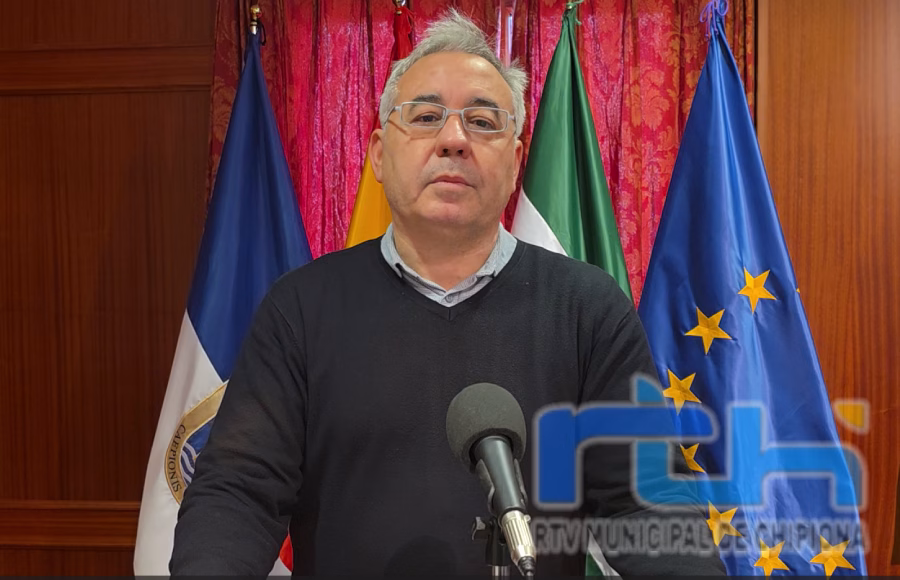 Pepe Mellado informa del dispositivo especial de limpieza el fin de semana grande del Carnaval de Chipiona