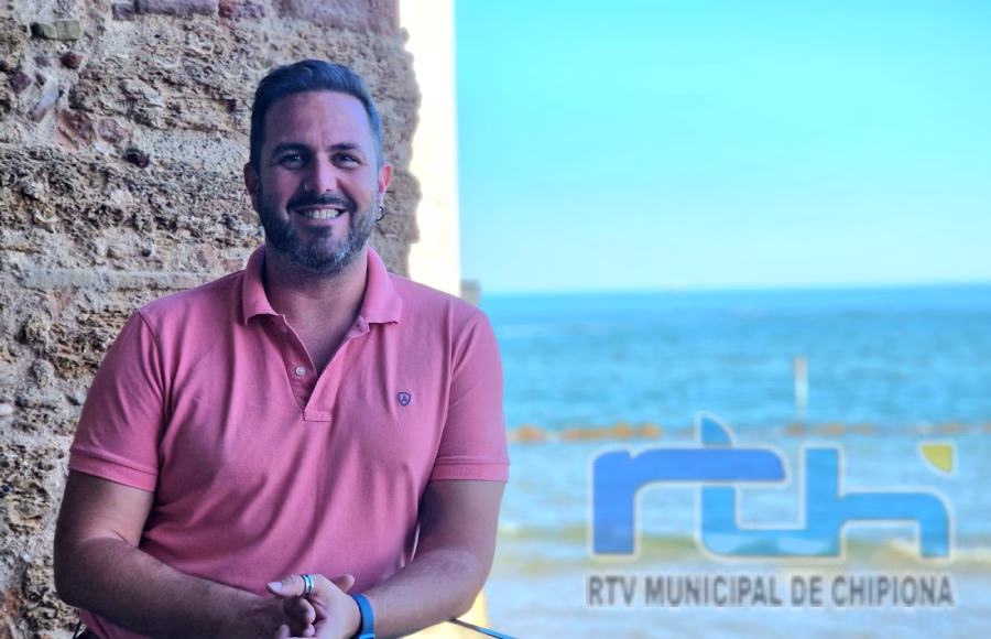 Fiestas pide que le faciliten fotografías de la cabalgata y de las agrupaciones de coplas para sus publicaciones futuras