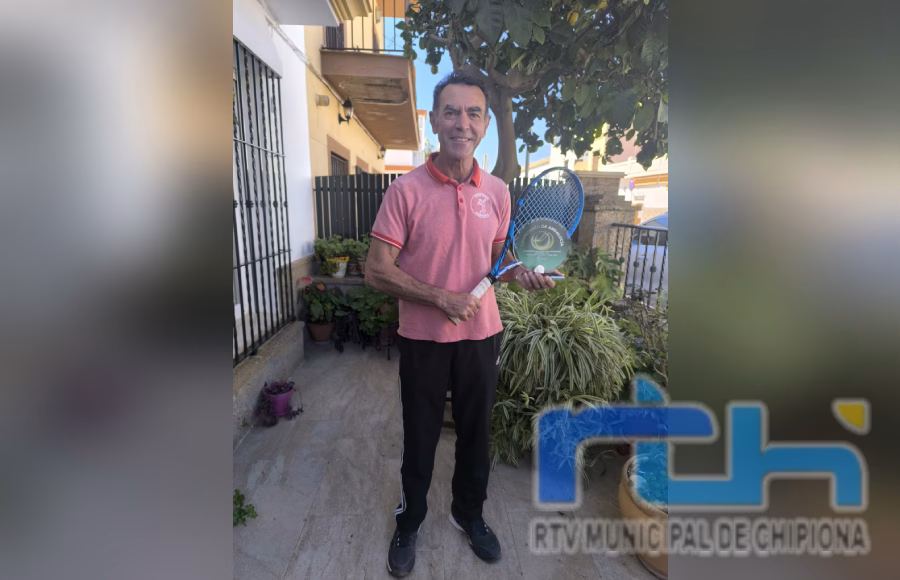 El chipionero Manuel Massip campeón del Torneo Provincial de Tenis +60 celebrado en Chiclana