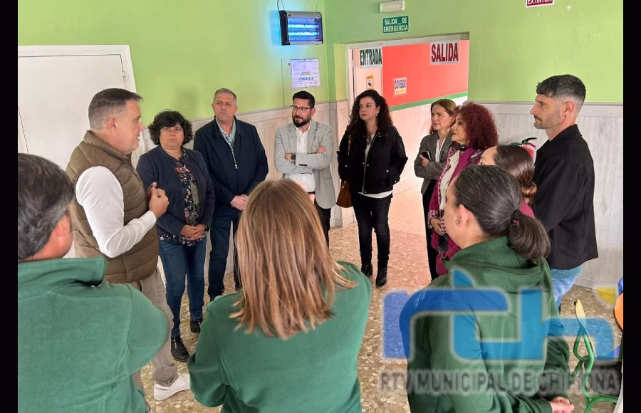 IU Cádiz pide la inclusión de los comedores escolares en los conciertos de centros NEAE para evitar que queden sin ayudas