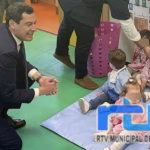 El PP destaca el impulso de Juanma Moreno a la gratuidad progresiva en las escuelas infantiles para reforzar la conciliación familiar y apoyar la economía de los hogares en Andalucía