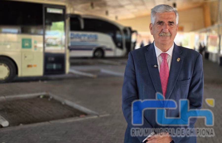 El alcalde de Chipiona informa de la aprobación del proyecto técnico para la mejora del apeadero de autobuses