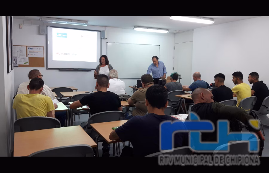 Publicadas las listas con las personas admitidas a los itinerarios de inserción laboral del Empleo Cerca de la Diputación