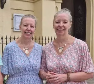 Recta final de la exposición pública del expediente para nombrar Hijas Adoptivas de Chipiona a María Regla y María Dolores Martín Castillo