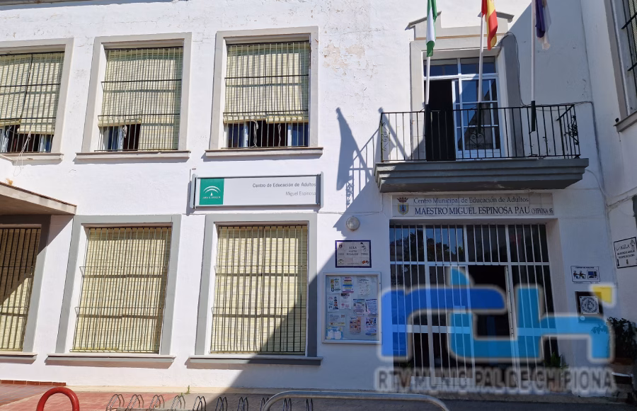 El Centro de Educación Permanente Miguel Espinosa Pau de Chipiona tiene abierta de nuevo la matriculación para el nuevo curso académico