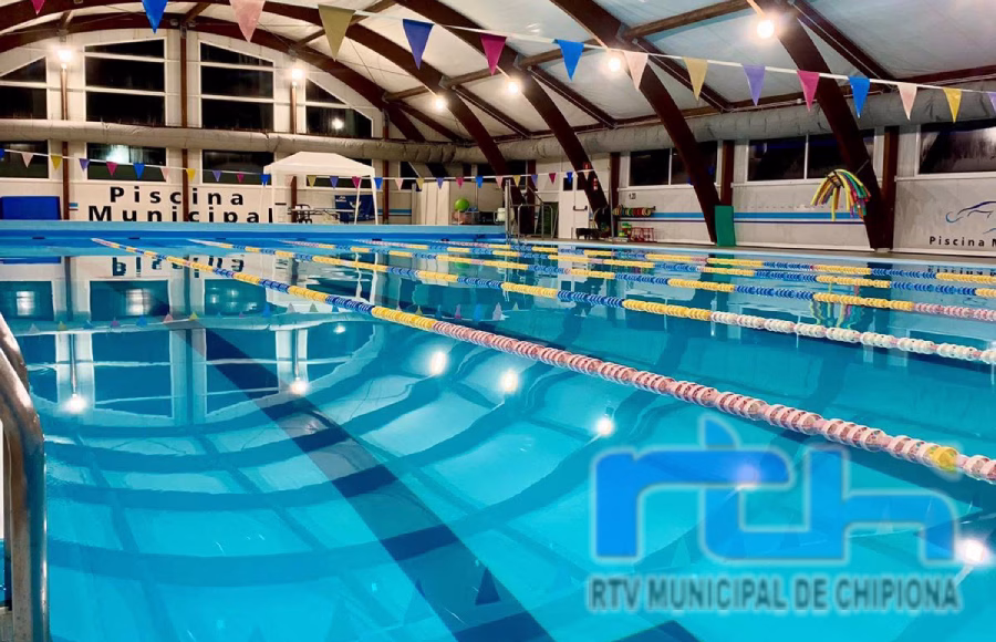 La Delegación de Deportes lanza el programa de Natación Escolar para el curso 2026-2027 en Chipiona