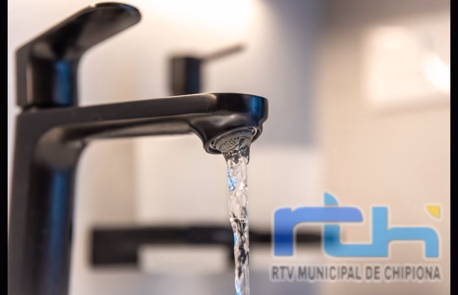 Restablecido el suministro de agua tras la avería en la tubería general del Consorcio de Aguas de la Zona Gaditana de esta madrugada