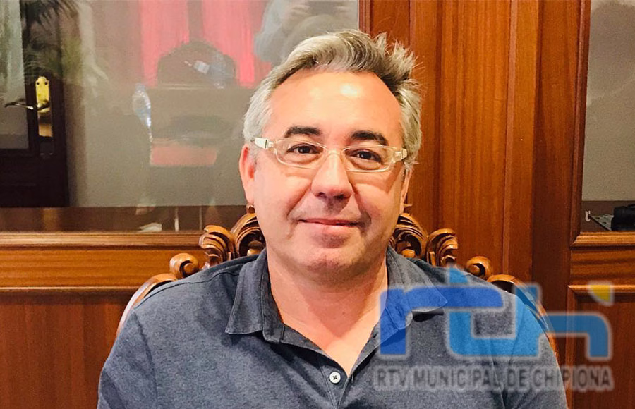 Finaliza el proyecto de mejora eficiente del alumbrado público en la barriada de los escritores y entorno de la plaza Saharaui con financiación de Diputación
