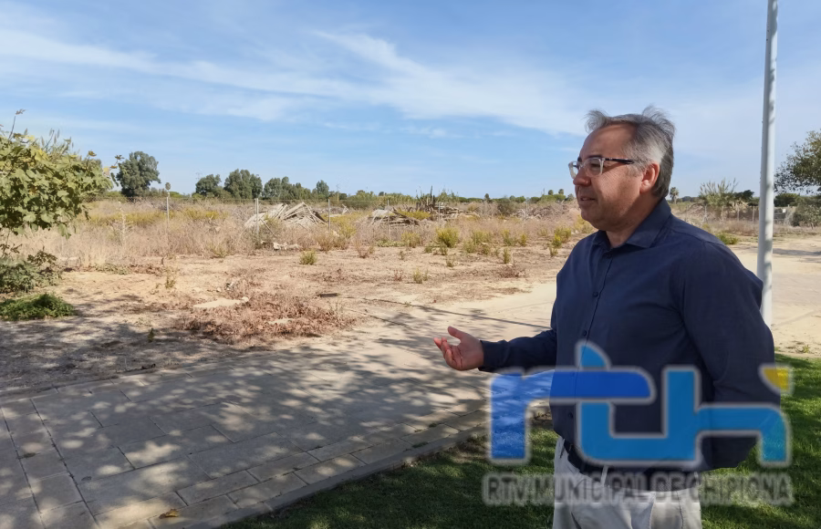 El Delegado de Urbanismo proyecta la construcción de 75 viviendas protegidas en alquiler en Costa Ballena